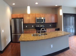 181 S Front St, Columbus, OH 43215
