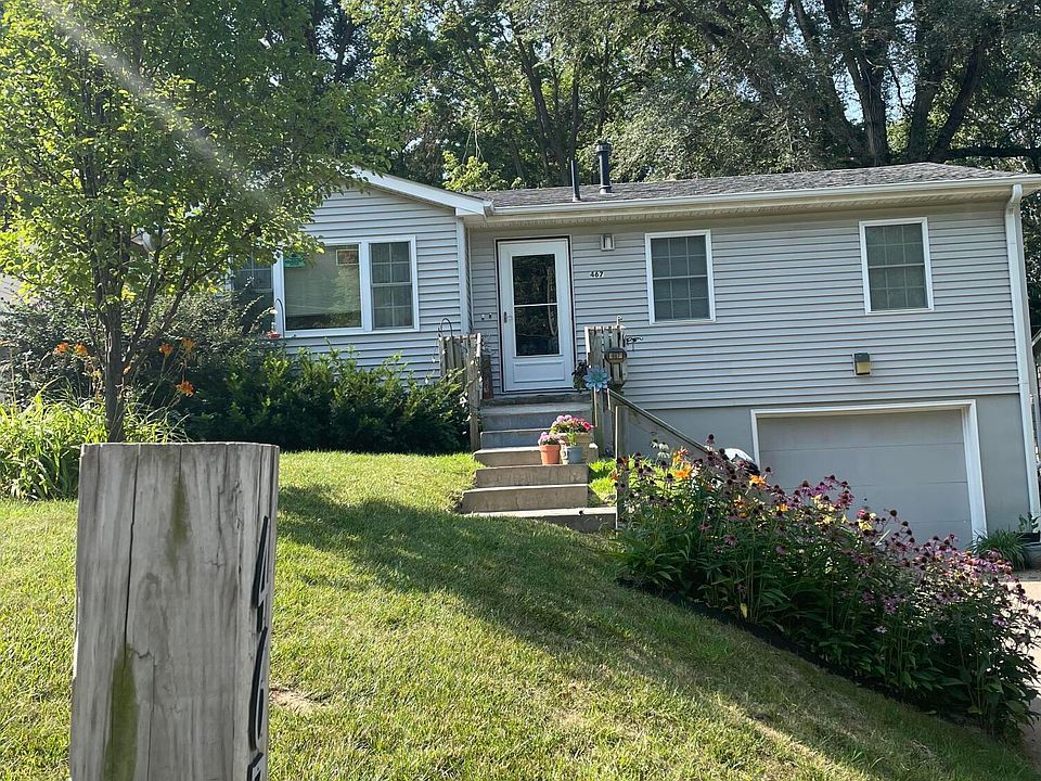 2nd image of 467 Elliott St