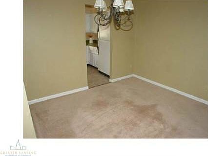 4th image of 1623 Peppertree Ln #16