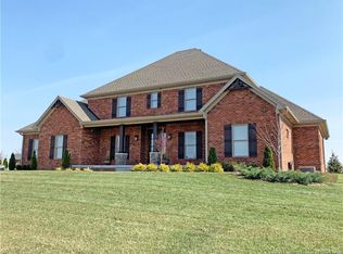 961 Baumann Dr S, Floyds Knobs, IN 47119
