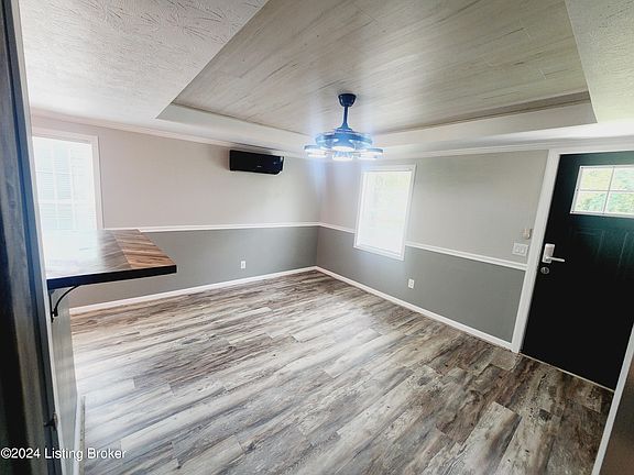 2nd image of 10606 Alton Ln