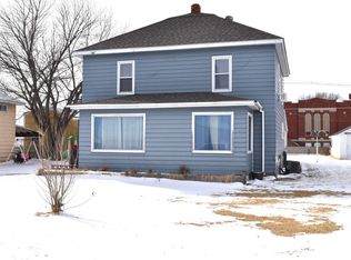 125 N Boeke St, Sharon Springs, KS 67758