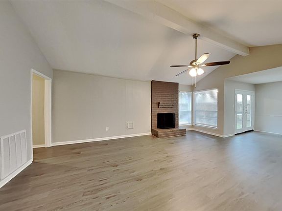 4th image of 935 Red Rock Canyon Dr