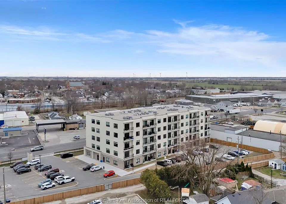 12 Mill St W #504