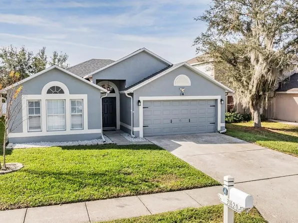 31620 Loch Aline Dr, Wesley Chapel, FL 33545