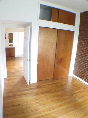 Rented by Glasser Realty LLC | media 12