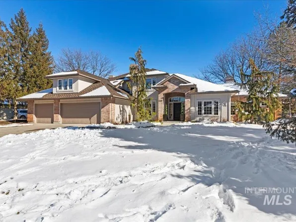 5220 N Lakemont Ln, Garden City, ID 83714