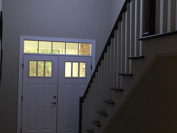 4th image of 835 Woodduck Rd