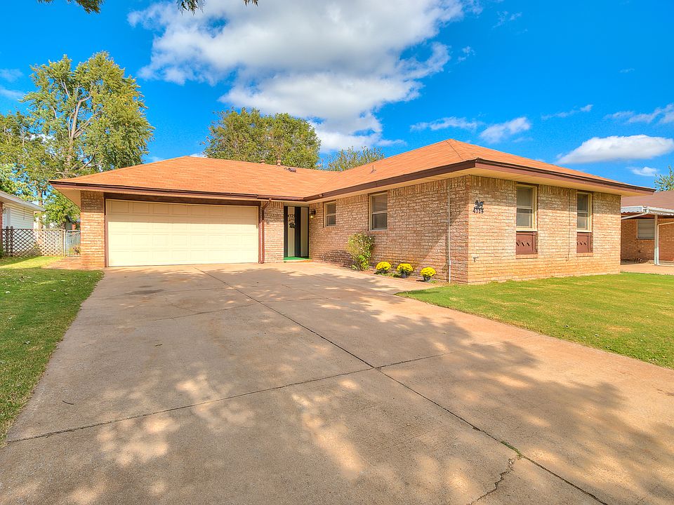 1st image of 4725 Princess Ln