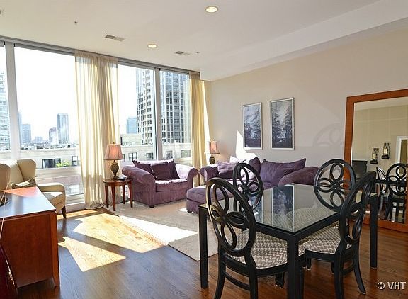 4th image of 500 W Superior St Unit 807