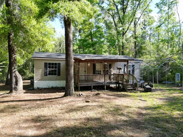 449 SW Kentucky St, Fort White, FL 32038