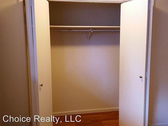 4th image of 1617 E Jefferson St APT 23