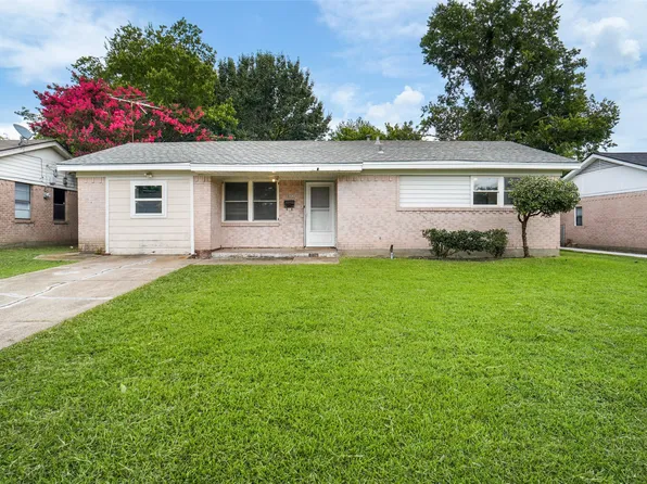 1330 Eastern Heights Dr, Mesquite, TX 75149