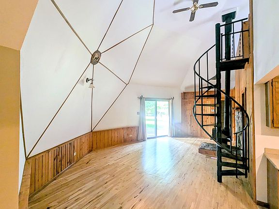 3rd image of 2020 S Cypress Ct