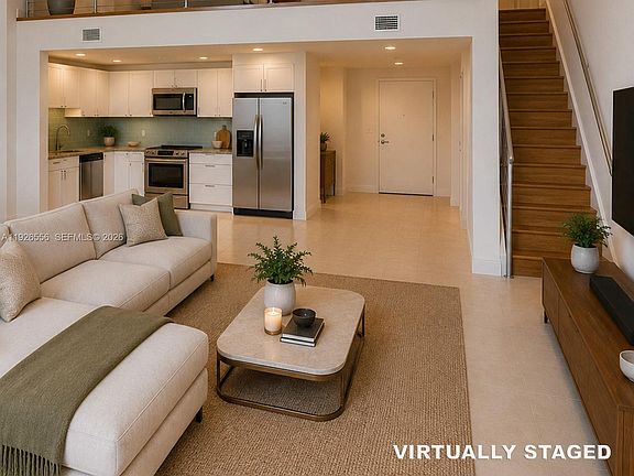 3rd image of 1050 Brickell Ave APT 606
