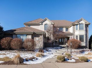 21690 E Briarwood Dr, Aurora, CO 80016