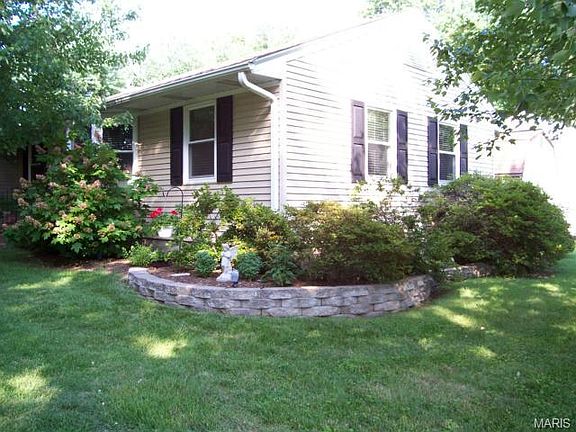 4th image of 80 Saint Daniel Ln