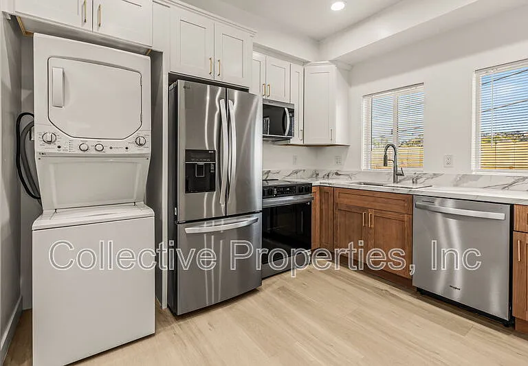 1507 Galveston St #102 — Photo 3