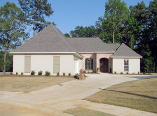 631 Macbeth St, Brandon, MS 39047