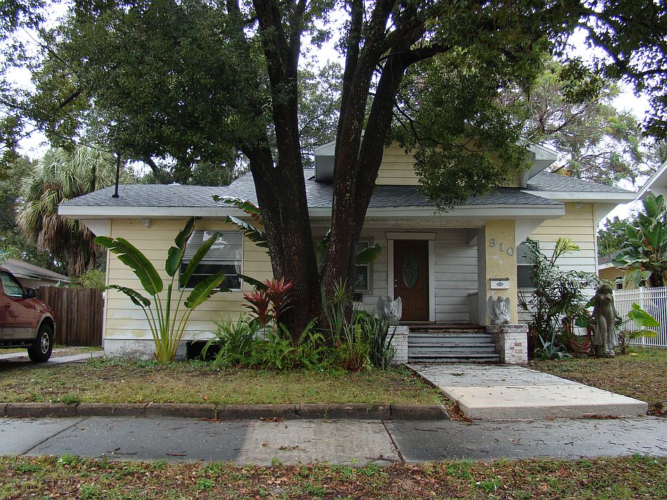 1st image of 910 E 23rd Ave