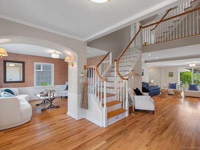 6 Tonetta Circle, Norwalk, CT, 06855