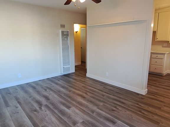 3rd image of 1921 Peyton Ave #11321190