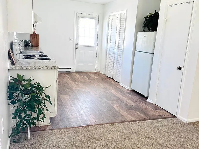 1014 E Balview Ave — Photo 13
