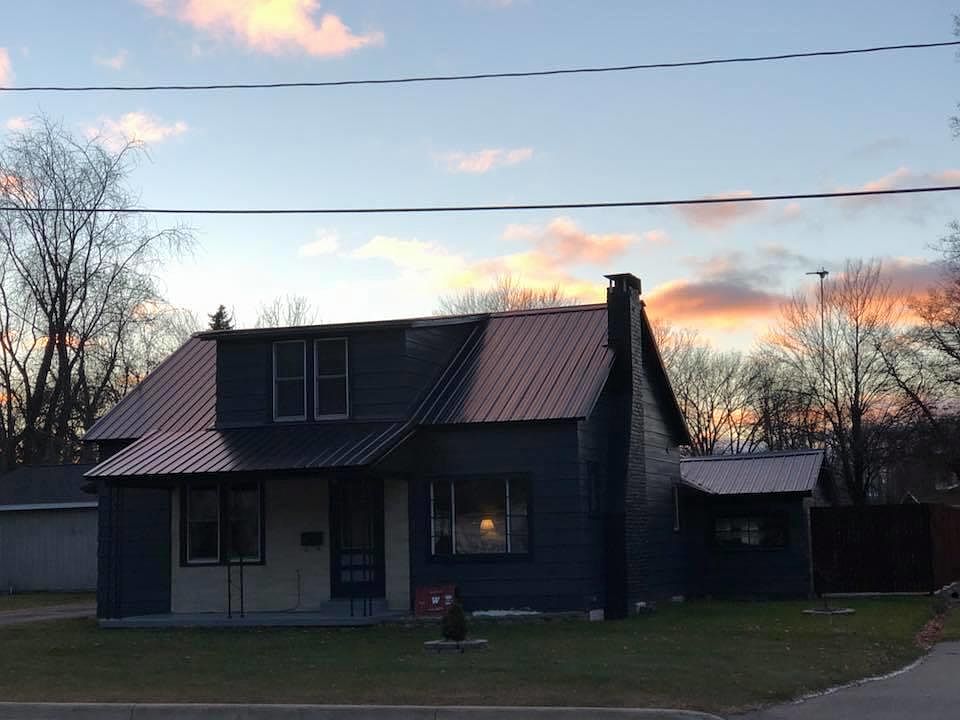 1st image of 4605 N Shore Dr