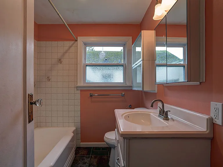 2803 Birchwood Ave — Photo 21