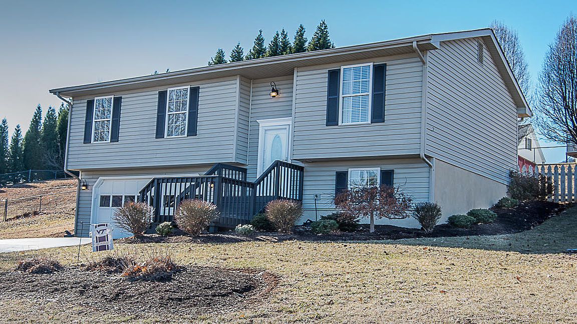 554 Hillview Dr, Roanoke, VA 24019 Zillow