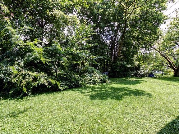 4th image of 926 Geers Ave