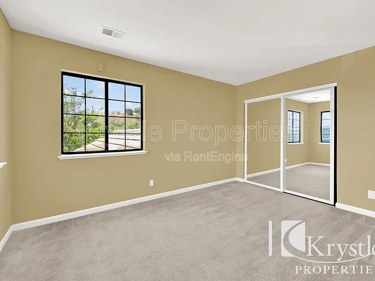 152 Chesapeake Dr — Photo 28