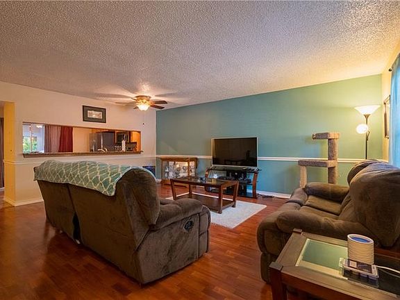 2nd image of 406 Bough Ave
