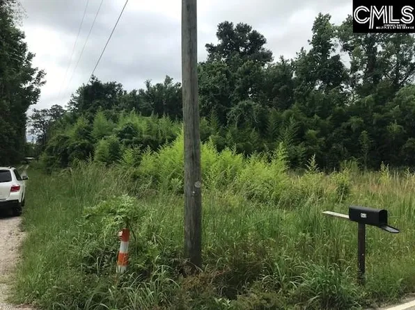 1140 Pineview Dr, Columbia, SC 29209