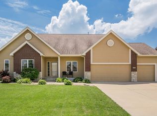 303 NE 28th St, Ankeny, IA 50021