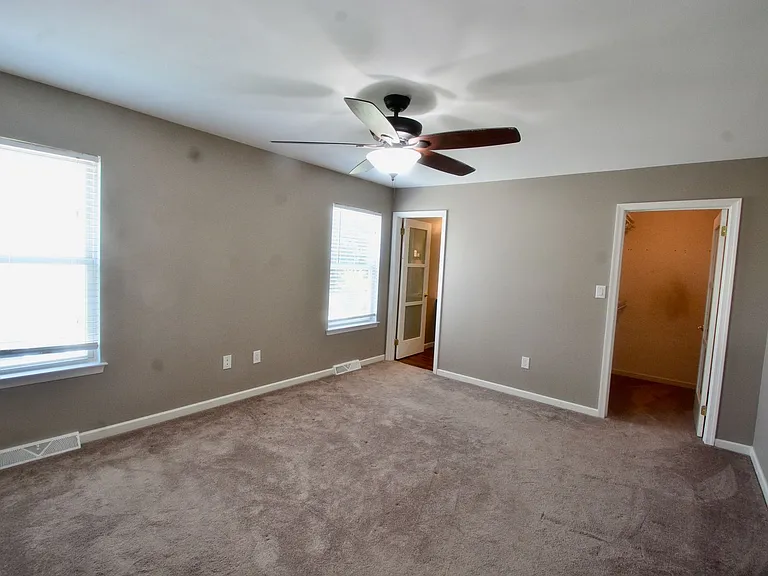 107 Redden Ln — Photo 17