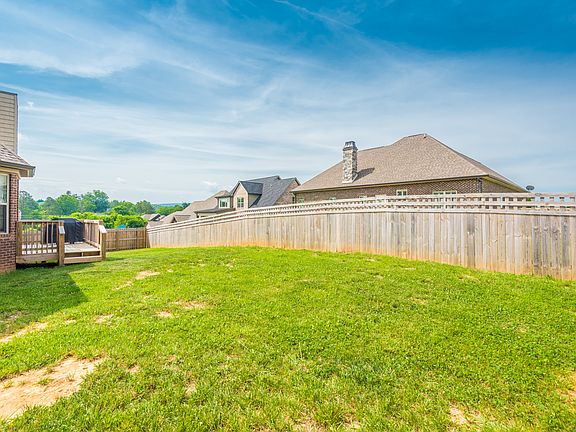5th image of 638 Karch Dr