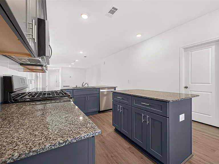 16737 Oak Bough Dr — Photo 22