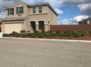 1551 Herring Ln, Clovis, CA 93619