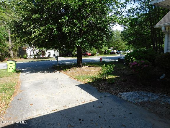 2nd image of 210 Tobiano Dr