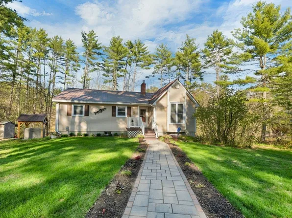 53 Trout Run, Effingham, NH 03882