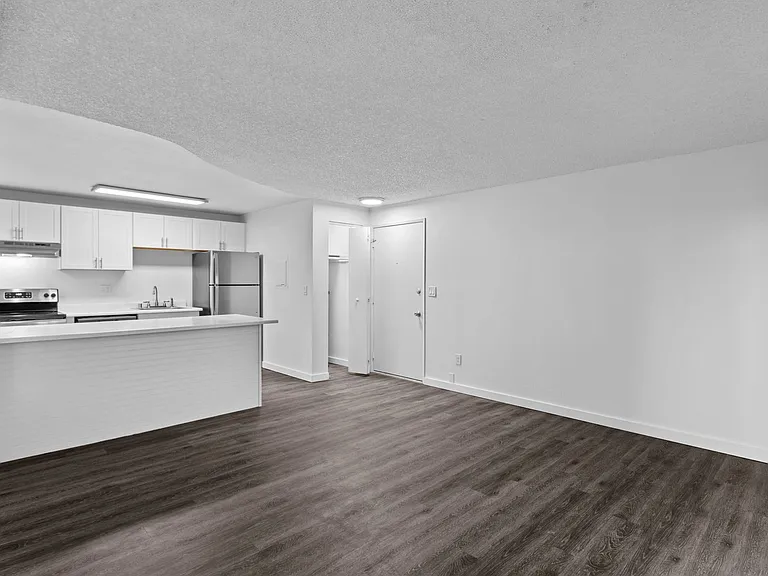 Brix Apartments — Photo 56