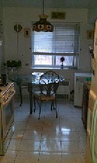 3rd image of 728 E 91st St