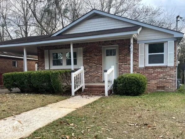 617 W Floyd St, Sandersville, GA 31082