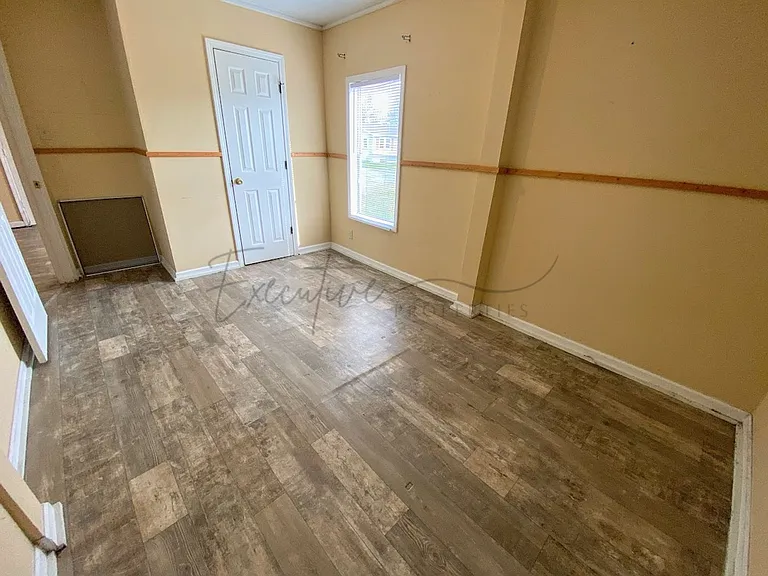 2701 Cline St #C — Photo 5
