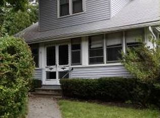 21 Vesper St, Worcester, MA 01602