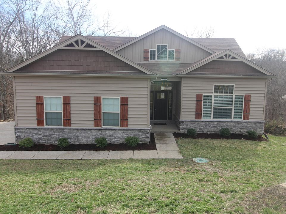 1st image of 1095 Bogard Ln