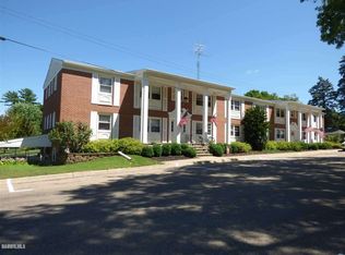 555 N Pearl St, Stockton, IL 61085
