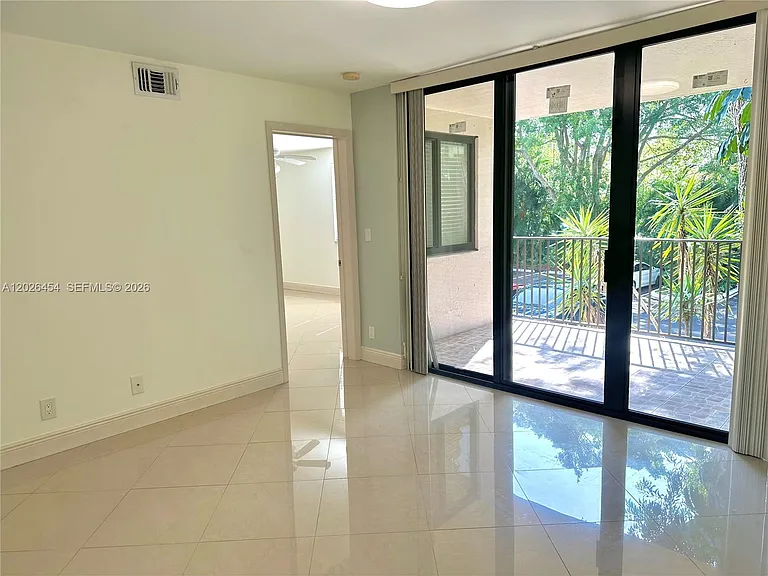 10141 W Sunrise Blvd #203 — Photo 15