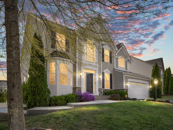 127 Coachman Cir, Stafford, VA 22554